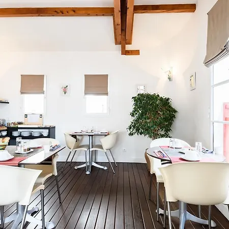 Les Almadies - Coeur De Hotel 3*